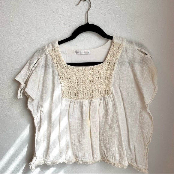 Zara Tops - Zara White Top with Crochet like front part